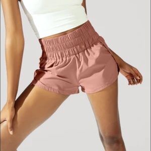 PopFlex Sprint Shorts in Dusty Peach